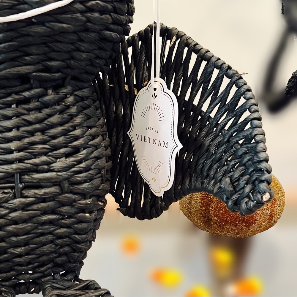 NWT Homegoods Black Woven Wicker Rattan Standing Bat Tabletop Halloween Decor - Picture 5 of 16